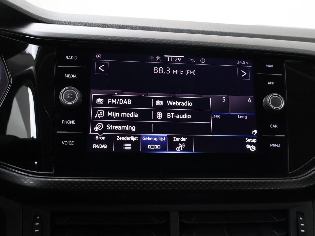 Volkswagen T-Cross 1.0 TSI Life | 95 PK | Adaptive cruise control | Airco | Apple Carplay/Android Auto |