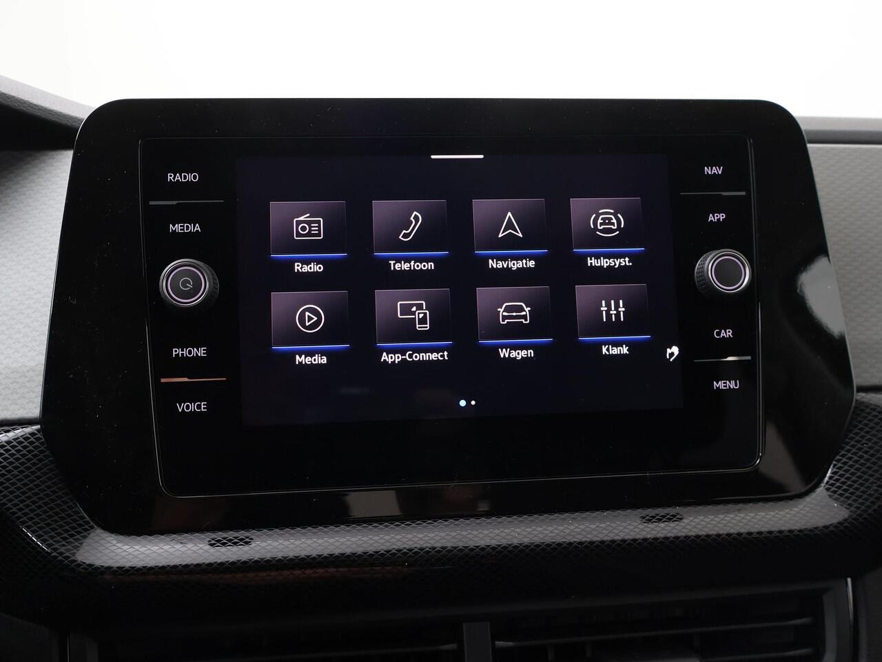 Volkswagen T-Cross Life Edition 1.0 70 kW / 95 pk TSI SUV 5 versn. Ha | Trekhaak afneembaar | Climatronic |