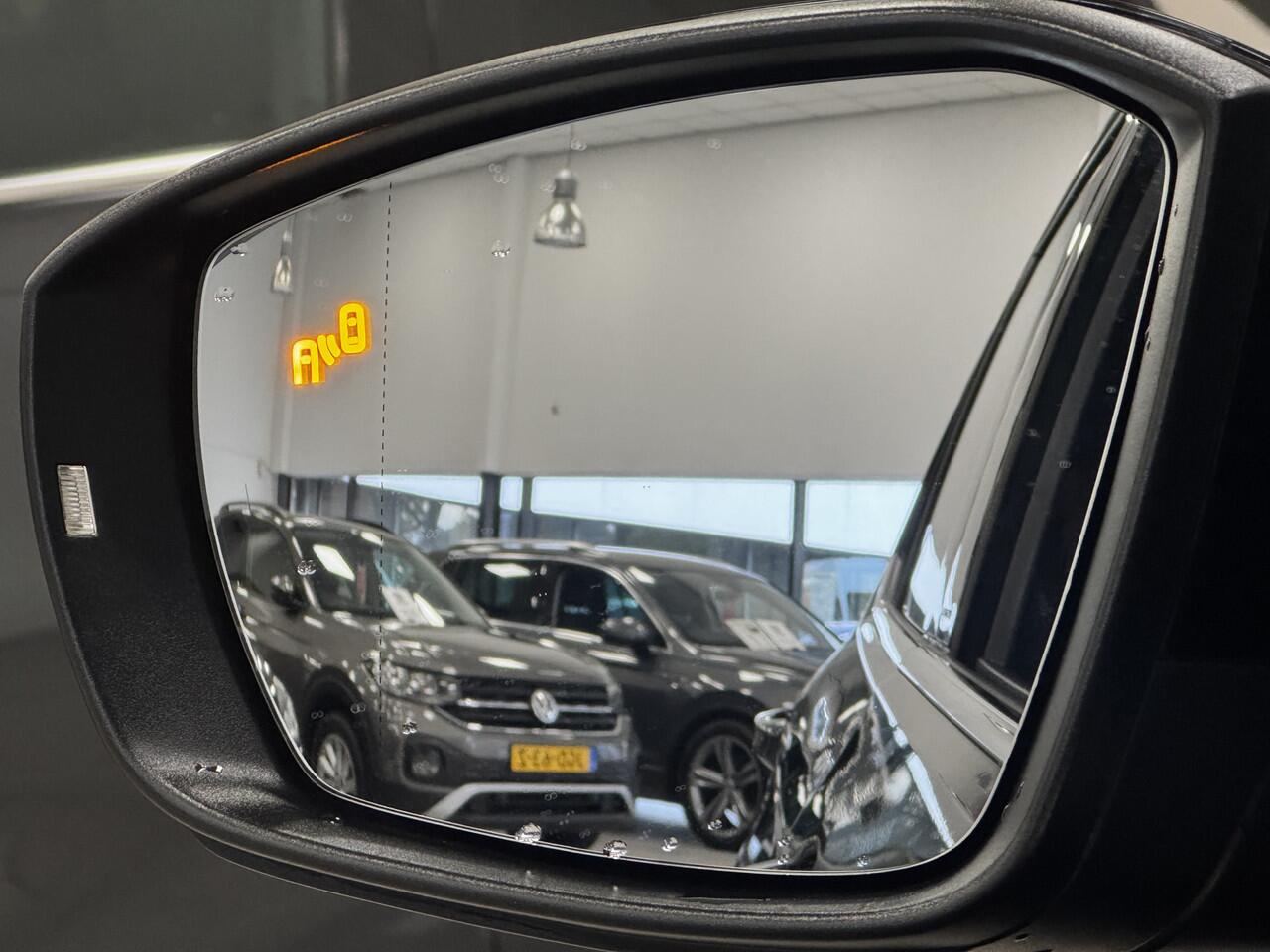 Volkswagen T-Cross 1.0 TSI 3x R-Line DSG | CARPLAY | CAMERA | 1e EIGENAAR |