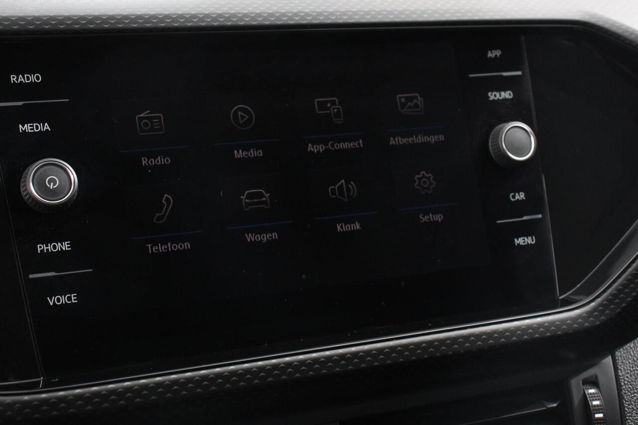 Volkswagen T-Cross 1.0 TSI 115pk DSG Life Plus | Navigatie | Apple Carplay/ Android Auto | Climate Control | Adaptive Cruise Control | Lane/Side Assist | Camera | Stoelverwarming |