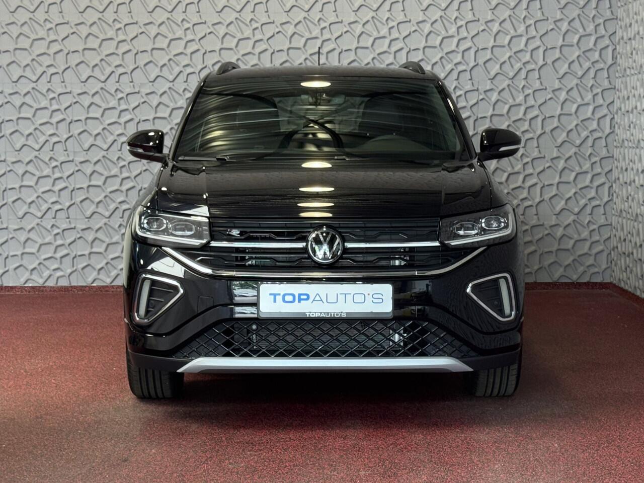 Volkswagen T-Cross ?NIEUWE AUTO? TSI 115PK R-LINE EDITION TREKHAAK LED LMV IQ CAMERA STOELVERW ?2025? "Volkswagen rijden begint bij Topautos.nl - 75 topmodellen direct op voorraad!"