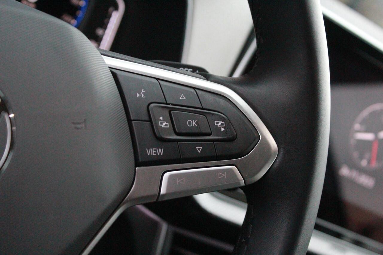 Volkswagen T-Cross 1.0 TSI Style | Trekhaak | | IQ-light | ACC | Stoelverwarming |