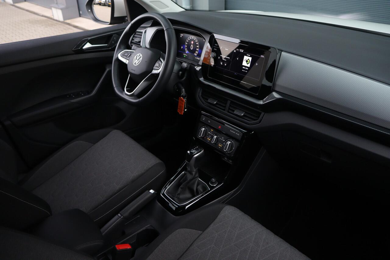Volkswagen T-Cross 1.0 TSI Life Edition | Carplay | PDC | Winterpakket | Fabrieksgarantie