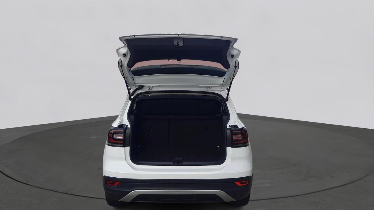 Volkswagen T-Cross 1.0 TSI 115pk Life Executive / Navigatie / Stoelverwarming / Adaptive Cruise