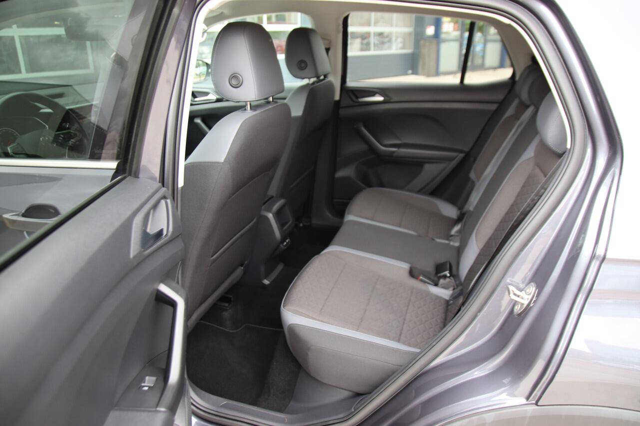 Volkswagen T-Cross 1.5 TSI Style FULL LED, DSG, Winter pakket, BOMVOL! Aanbieding!
