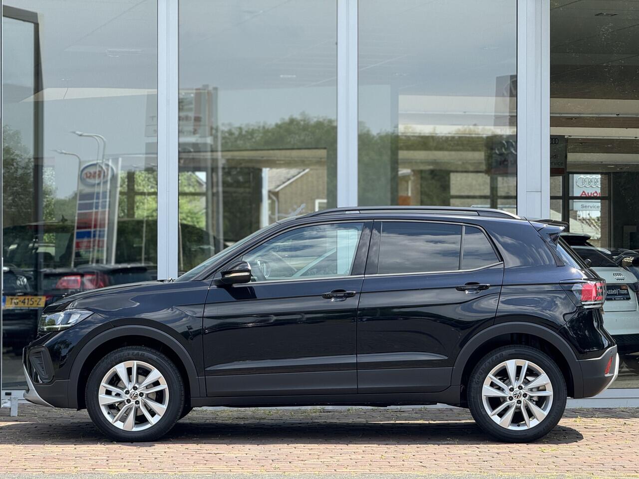 Volkswagen T-Cross 1.0 TSI Life Edition | Keyless | Camera | App-connect