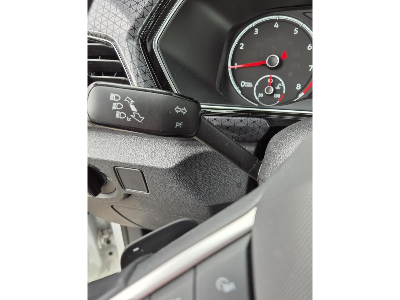 Volkswagen T-Cross 1.0 TSI Carplay !! AUTOMAAT!!! LUXE