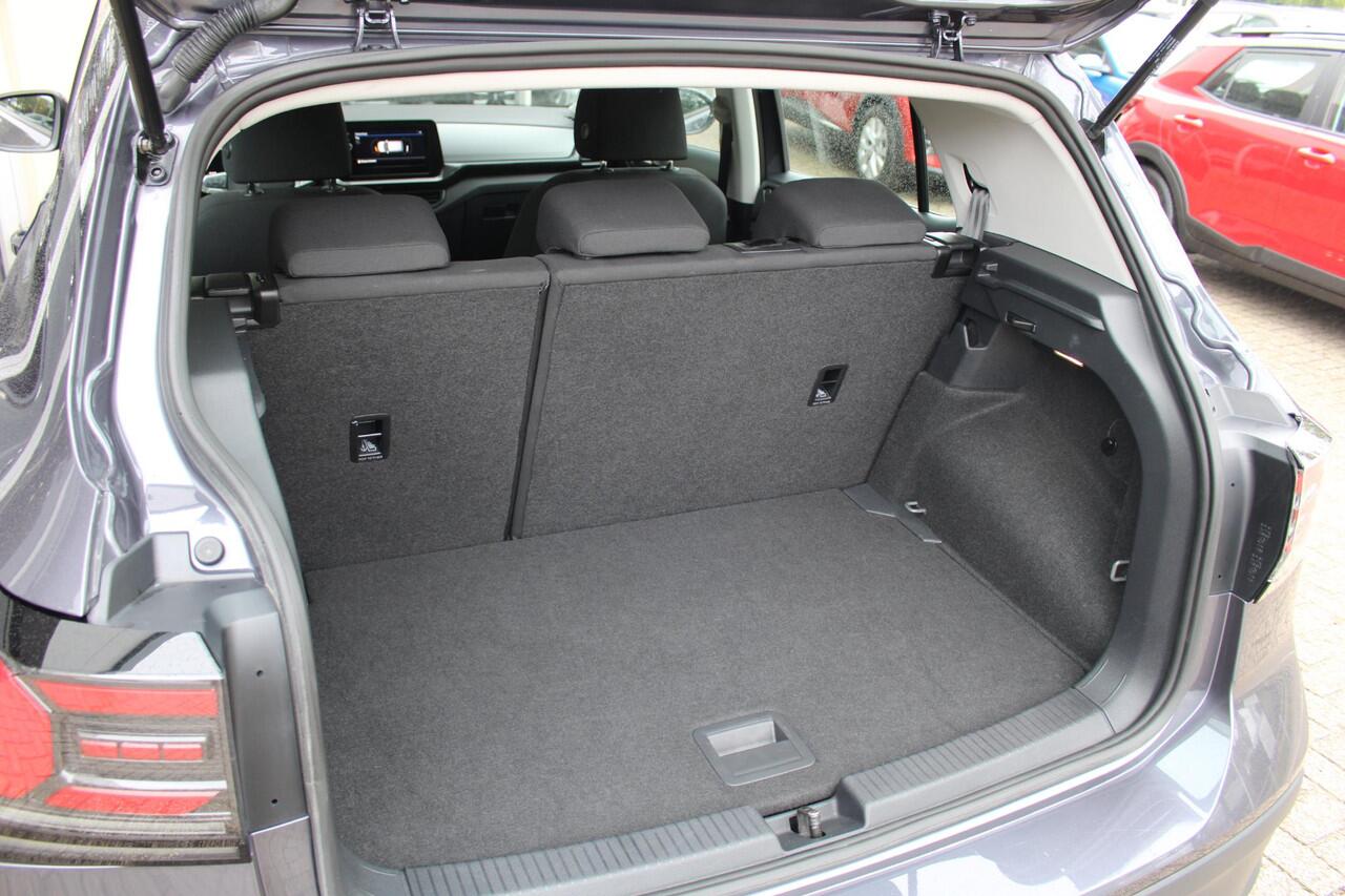 Volkswagen T-Cross 1.0 TSI | LED VERLICHTING | STOELVERWARMING | DAB | APPLE CARPLAY