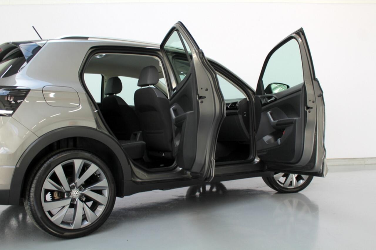 Volkswagen T-Cross 1.0 TSI R-LINE 116PK, CAMERA | NAVI | CARPLAY | CRUISE