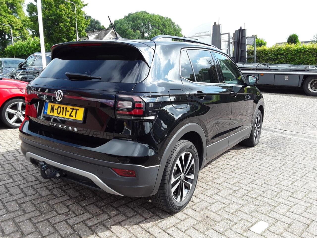 Volkswagen T-Cross 1.0 TSI DSG 115 PK STYLE-UNITED / NAVI