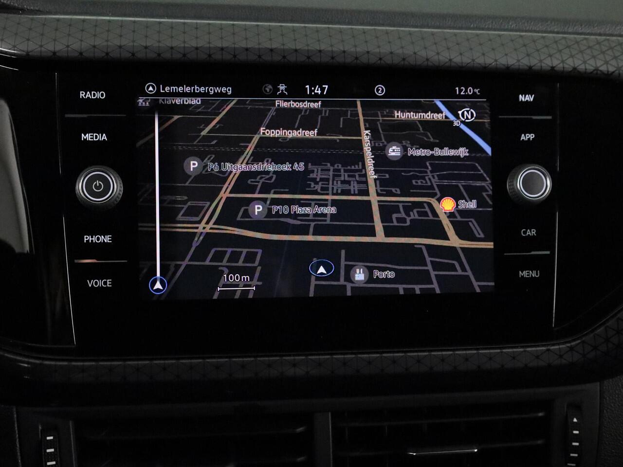 Volkswagen T-Cross 1.0 TSI Style 110 pk Automaat (DSG) | Navigatie | Parkeersensoren | Adaptieve cruise control | Apple Carplay/Android Auto | Voll. digitaal instrumentenpaneel |