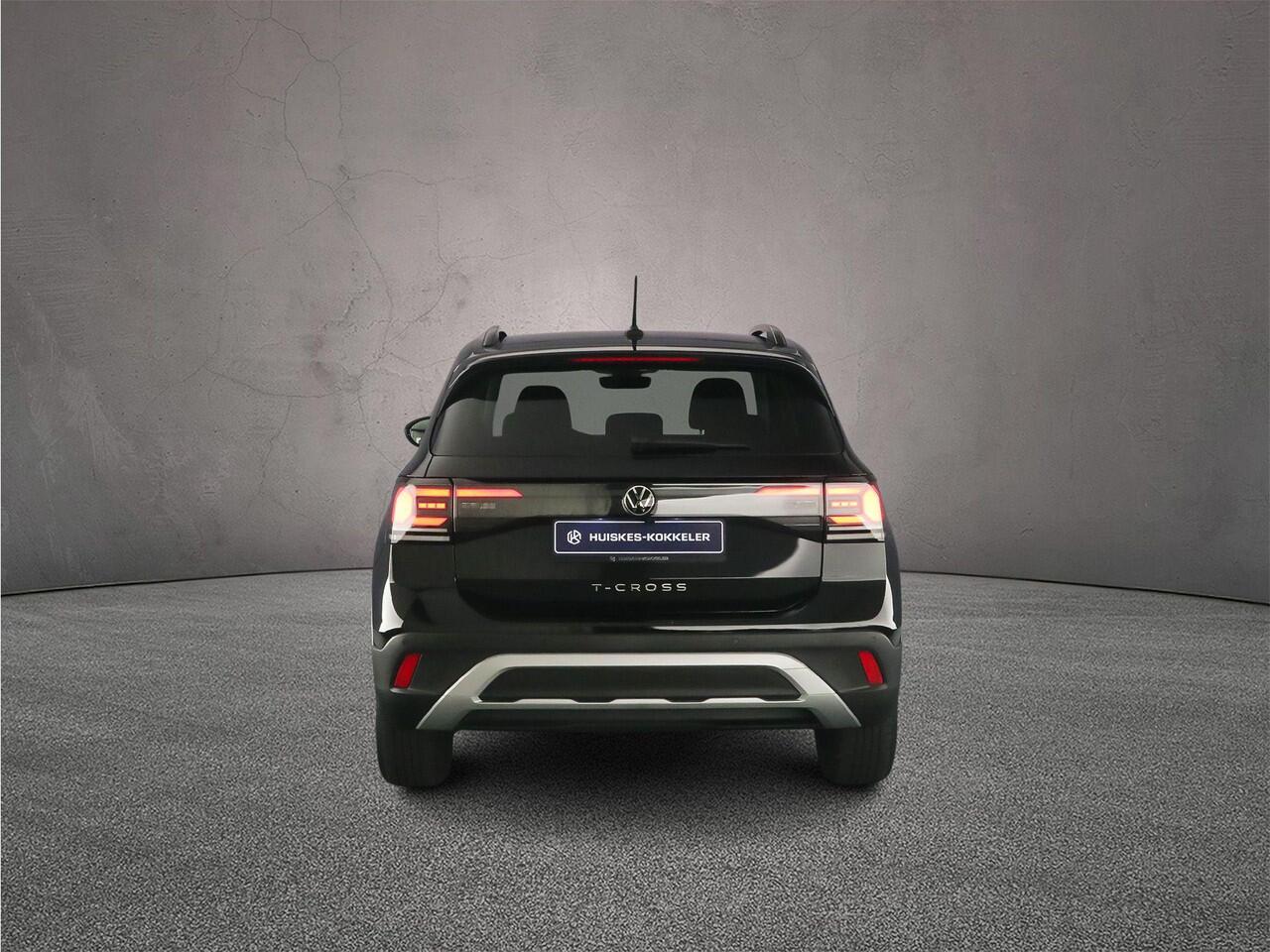 Volkswagen T-Cross Life Edition 1.0 TSI 115pk DSG Automaat Adaptive cruise control, Achteruitrijcamera, Parkeersensoren, Stoelverwarming, LED koplampen, App connect