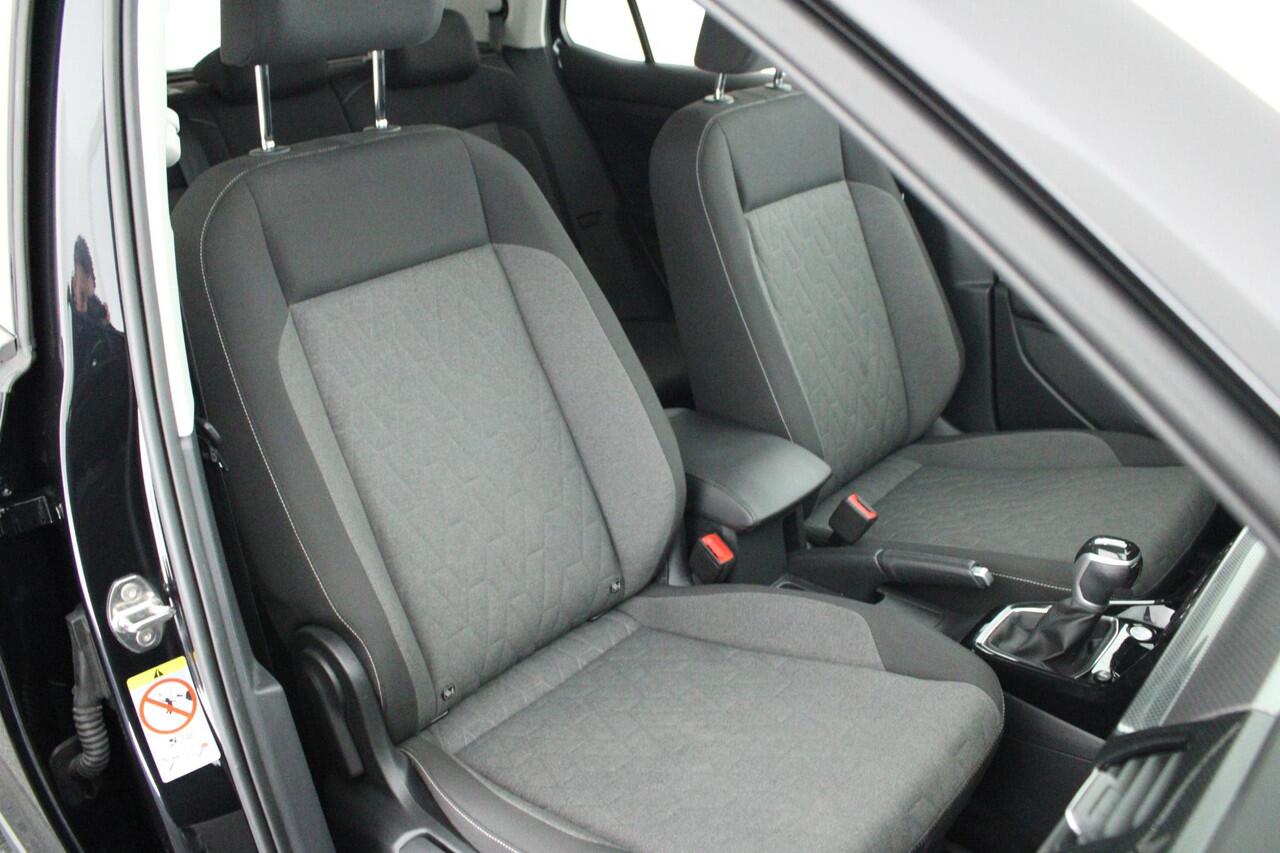 Volkswagen T-Cross 1.0 TSI 116pk DSG Life Edition Stoelverwarming Camera Keyless Virtual Cockpit App-Connect