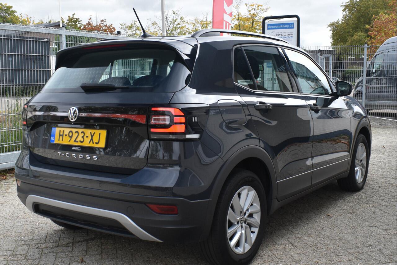 Volkswagen T-Cross 1.0 TSI Life Business | ACC | Carplay | Navi | Clima | Blind Spot | Parkeersensoren