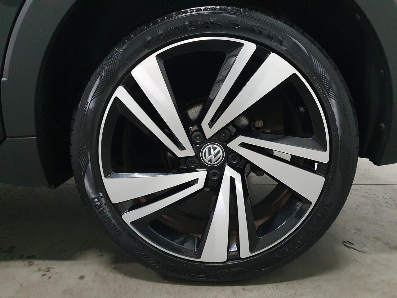 Volkswagen T-Cross 1.0 TSI R-Line CAMERA/PDC/NAVI/LED/CRUISE/LMV