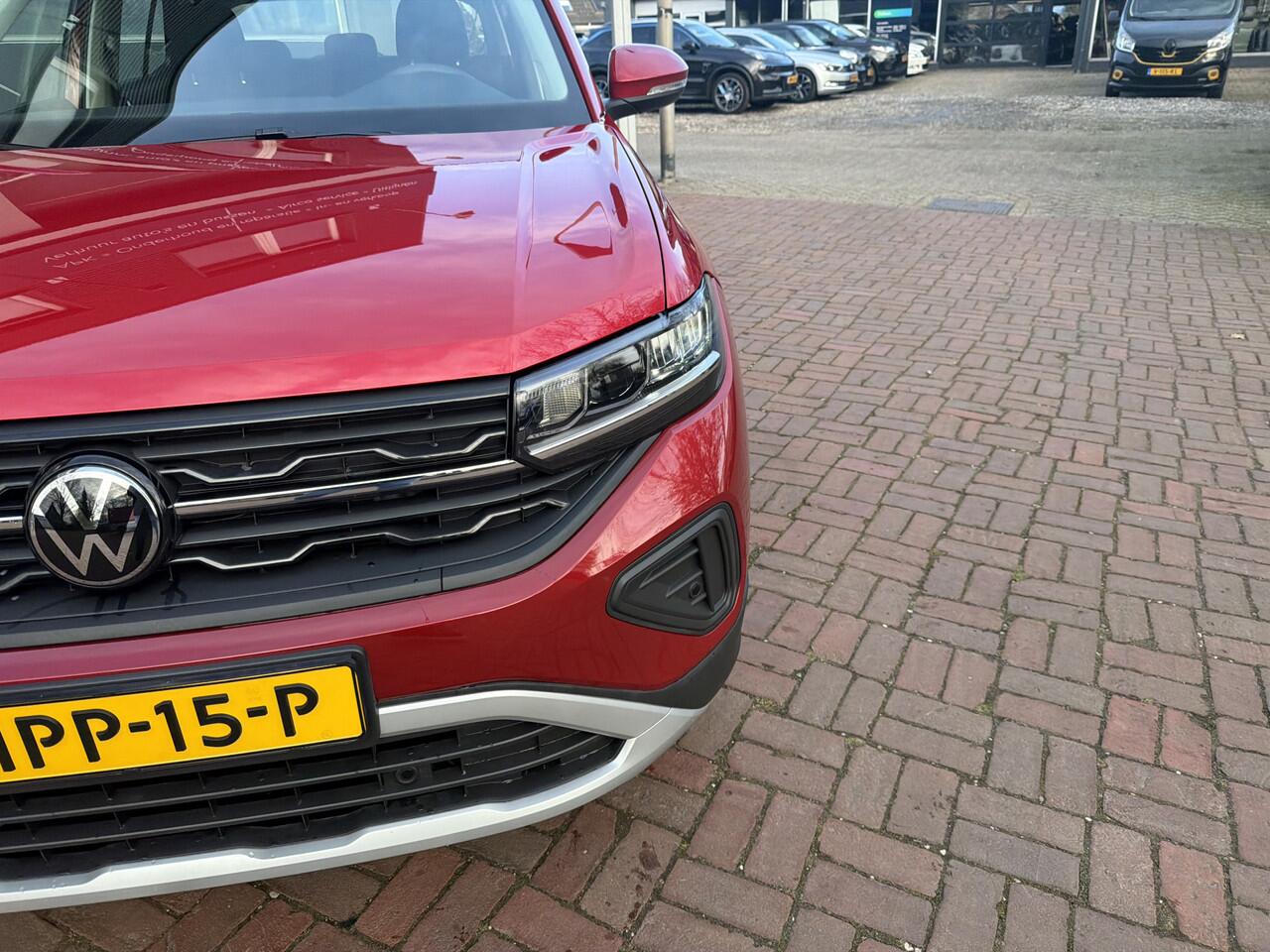 Volkswagen T-Cross 1.0 TSI 95pk 2024 Rood 410 KM NIEUW !!