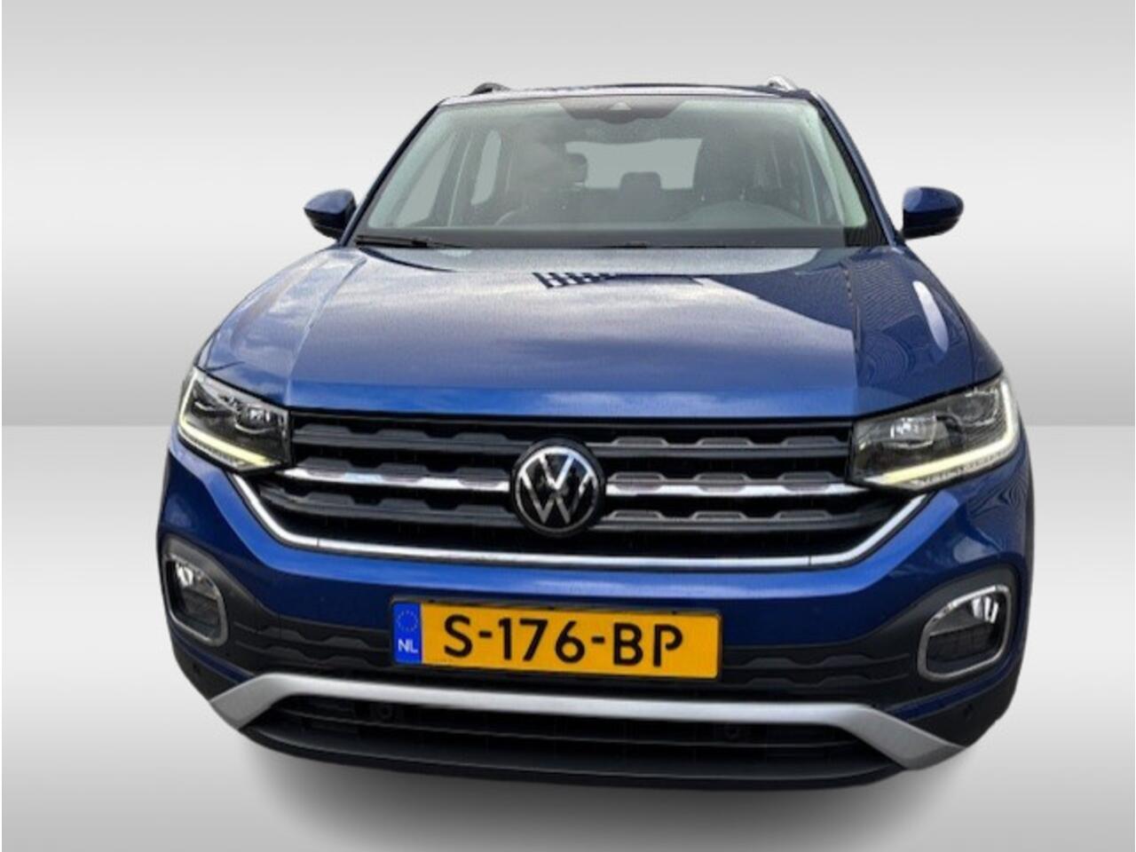 Volkswagen T-Cross 1.0 TSI Style App-connect / 17"LM velgen / LED verlichting / Parkeersensoren