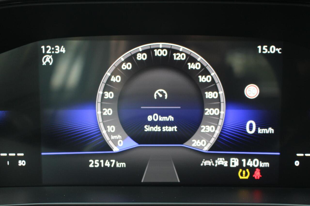 Volkswagen T-Cross 1.0 TSI | LED VERLICHTING | STOELVERWARMING | DAB | APPLE CARPLAY