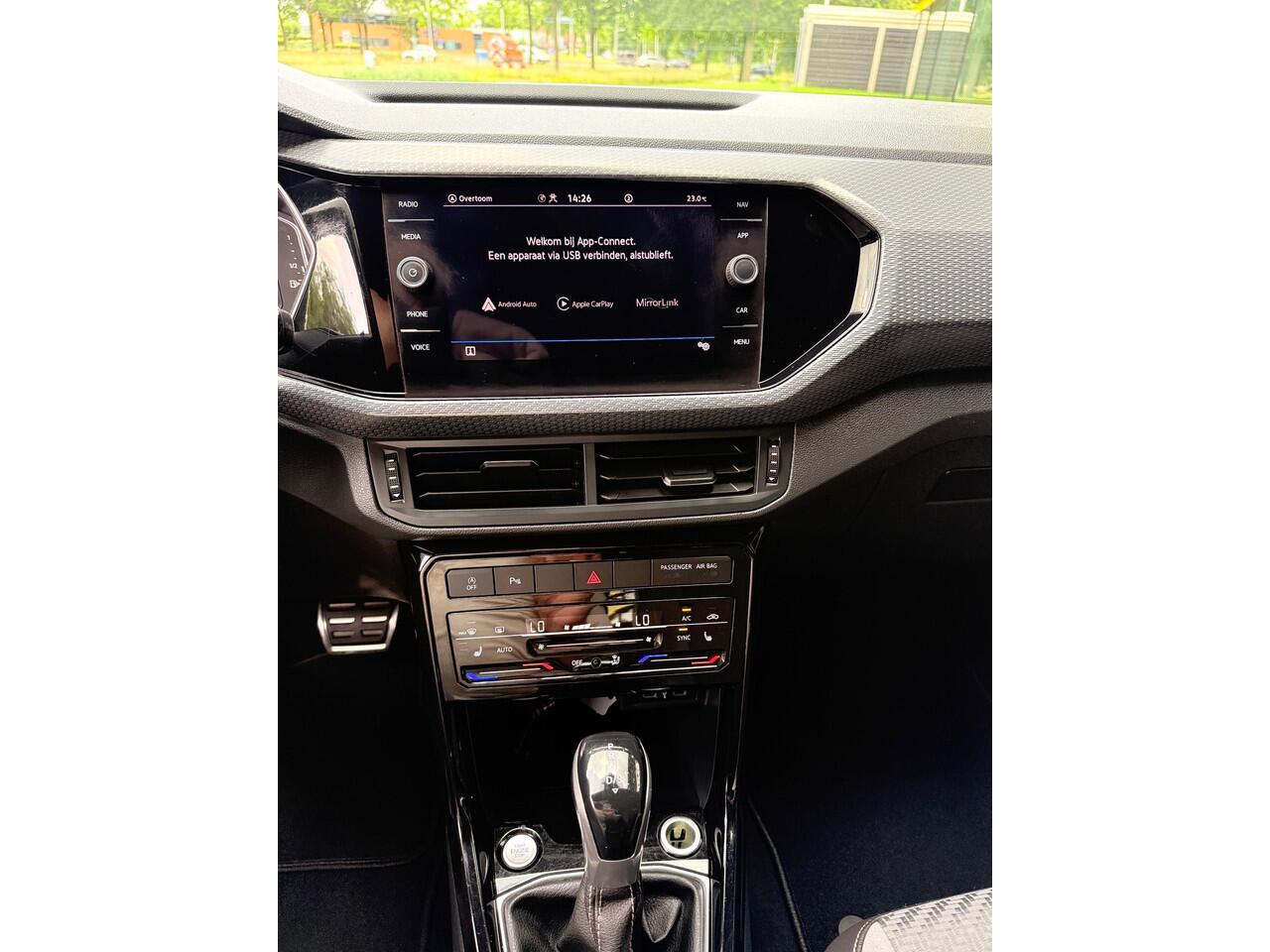 Volkswagen T-Cross 1.0 TSI R-Line