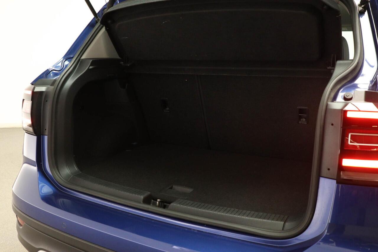 Volkswagen T-Cross 1.0 TSI Style | COMFORT PACK | STOELVERWARMING | NAVIGATIE | CAMERA