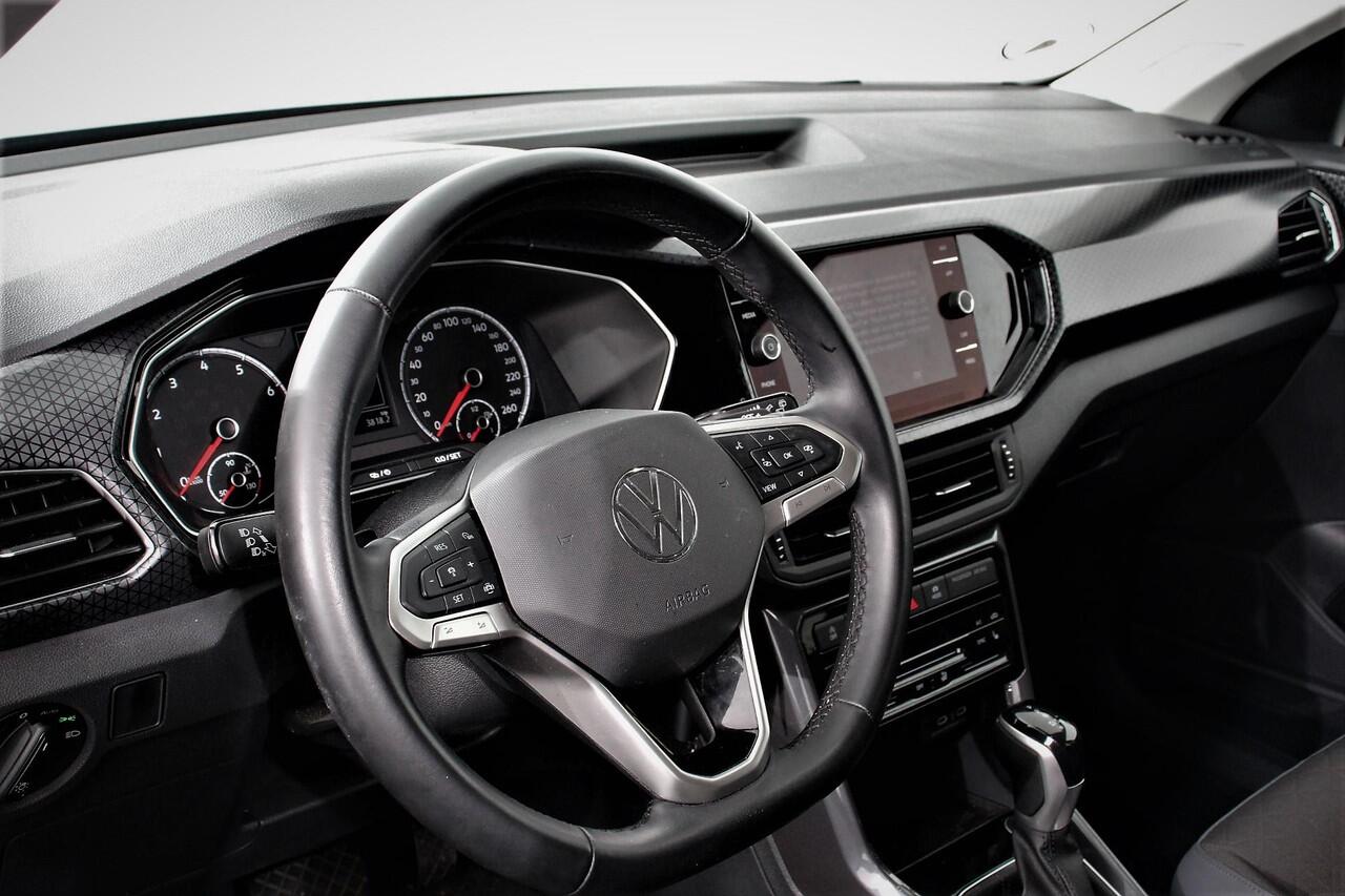 Volkswagen T-Cross 1.5 TSI 150pk DSG Style | Navigatie | Wireless app connect | Aadaptive cruise control | Camera | Climate Control | Led | Dab | Stoelverwarming