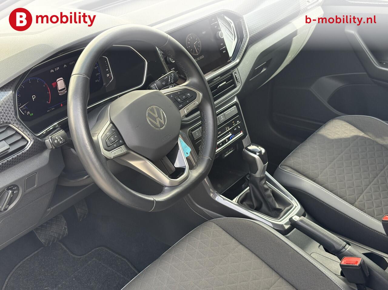 Volkswagen T-Cross 1.5 TSI Style Business R-Line Automaat | Achteruitrijcamera | Apple CarPlay | DAB Audio