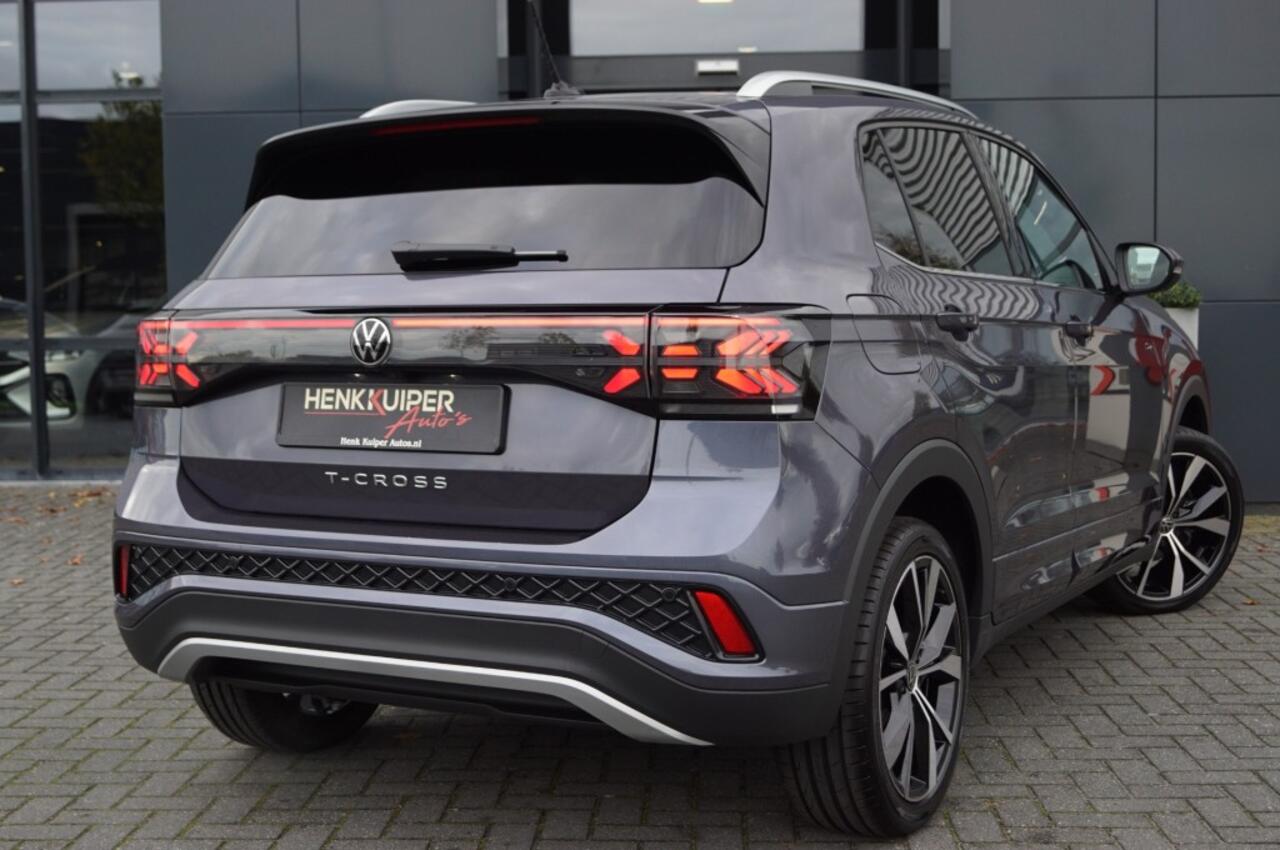 Volkswagen T-Cross 1.5 TSI DSG R-Line 150 pk /Trekhaak afnb./Navi/ Camera /LED / ACC/App-Connect