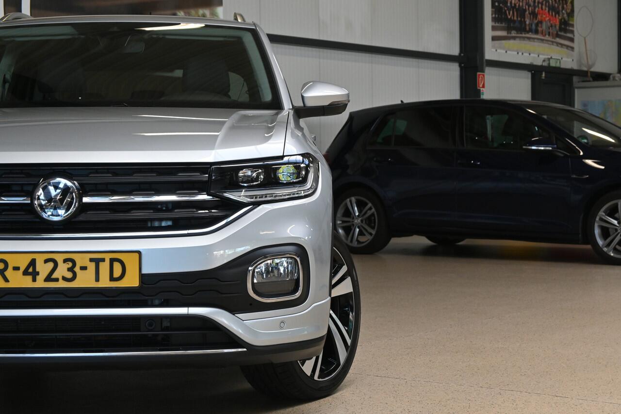 Volkswagen T-Cross 1.0 TSI 115pk R-Line | LED | ACC | 22.950 KM! | 100% (Dealer) onderhouden label