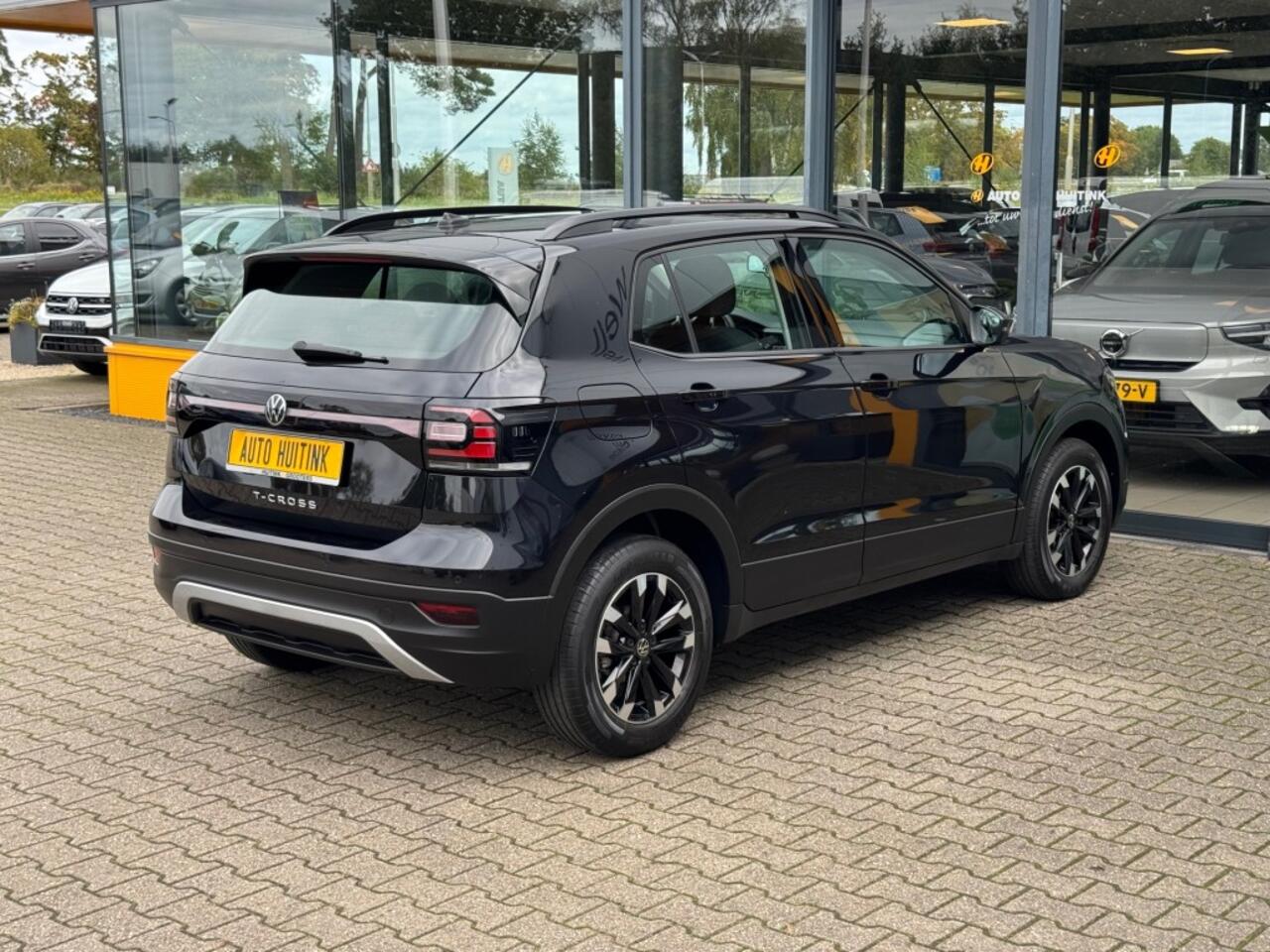 Volkswagen T-Cross 1.0 TSI Life Business - Navi-Apple/Android