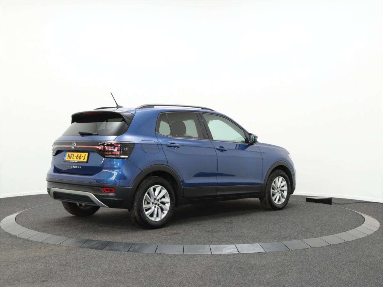 Volkswagen T-Cross 1.0 TSI Life | private lease 439,- p.m.