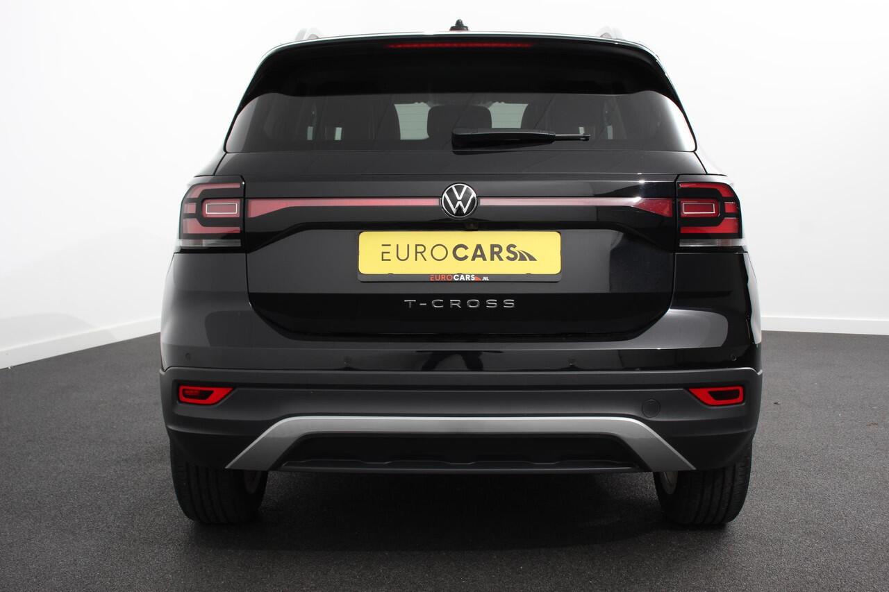 Volkswagen T-Cross 1.5 TSI DSG Style Team Navigatie Apple Carplay/Android Auto Adaptive cruise control Parkeersensoren Camera Stoelverwarming Virtual Cockpit Keyless Entry Lane assist Privacy glas