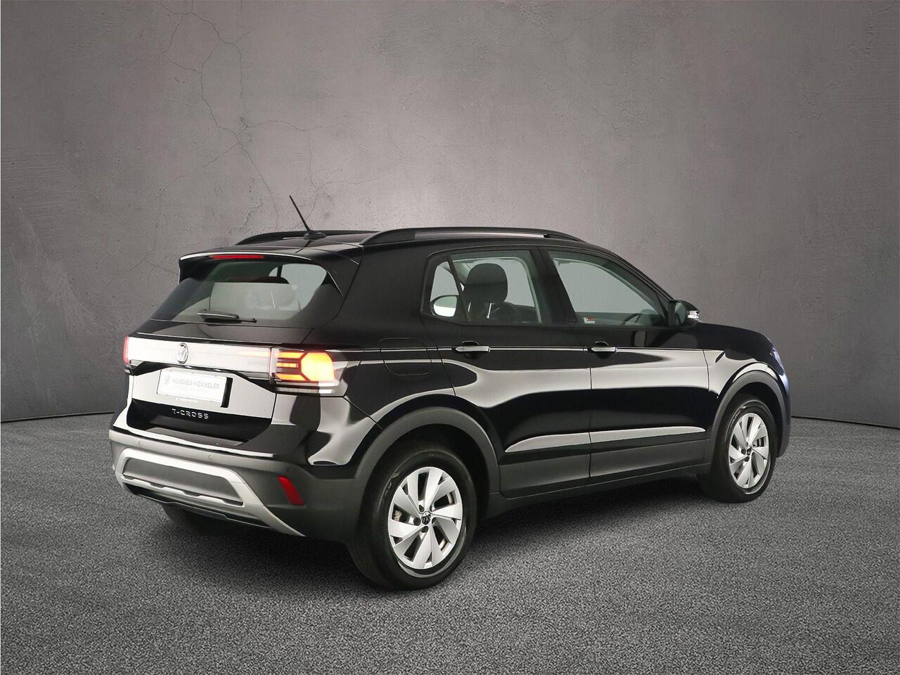 Volkswagen T-Cross Life Edition 1.0 TSI 115pk DSG Automaat Adaptive cruise control, Parkeersensoren, Stoelverwarming, LED koplampen, App connect, DAB, Radio, Bluetooth