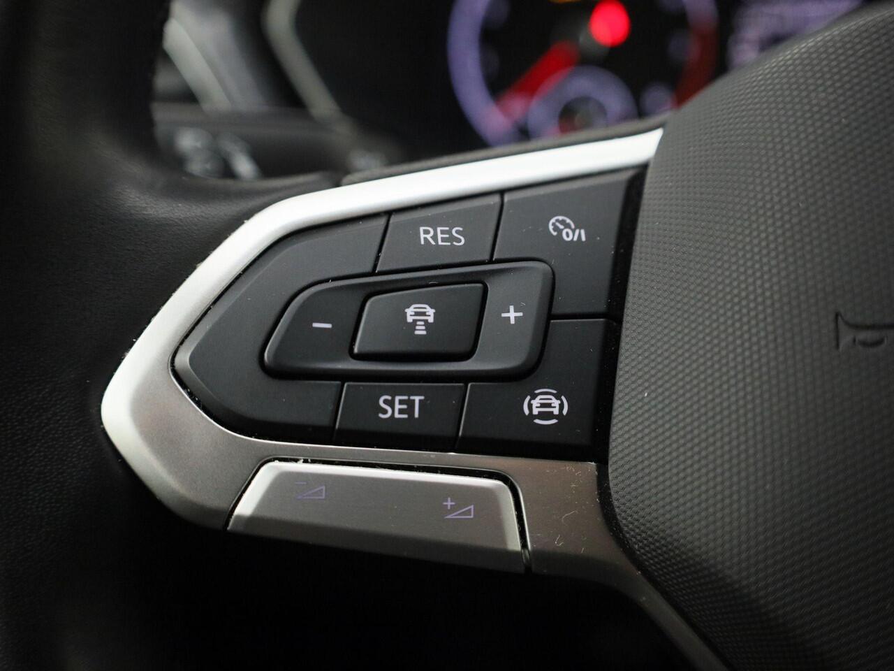 Volkswagen T-Cross 1.0TSI/110PK Style · Camera · Clima · Navigatie · LED · Apple/Android Car Play · Garantie tot mei 2027 of 100000km