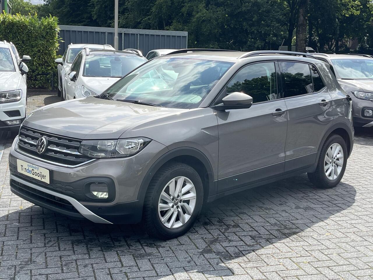 Volkswagen T-Cross 1.0 TSi DSG Life | CLIMA | CAMERA | STOELVERW. |