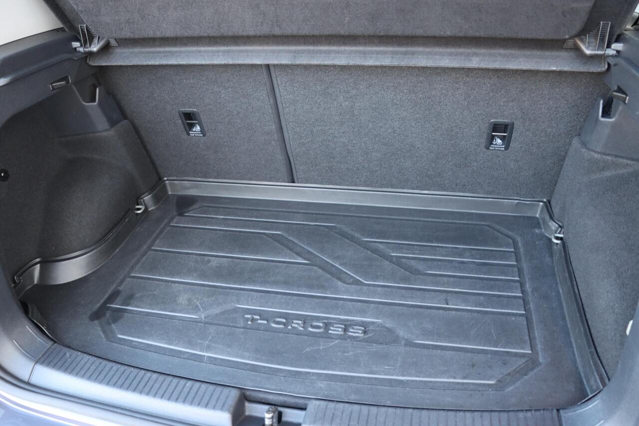 Volkswagen T-Cross 1.0 TSI Life Business 110pk DSG7