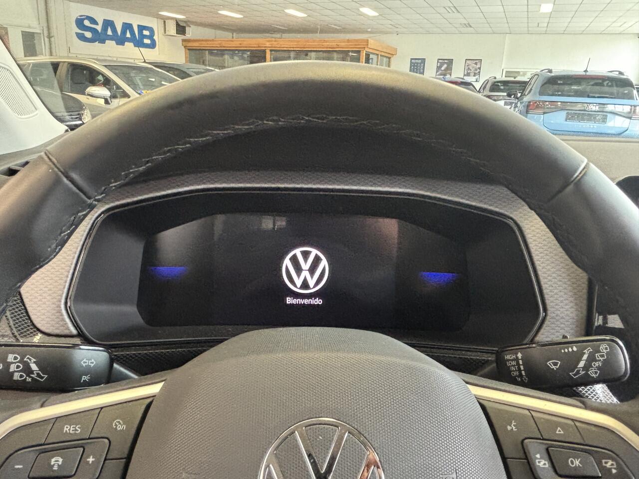 Volkswagen T-Cross ADAPTIVE CRUISE * CLIMATE * PDC V+A