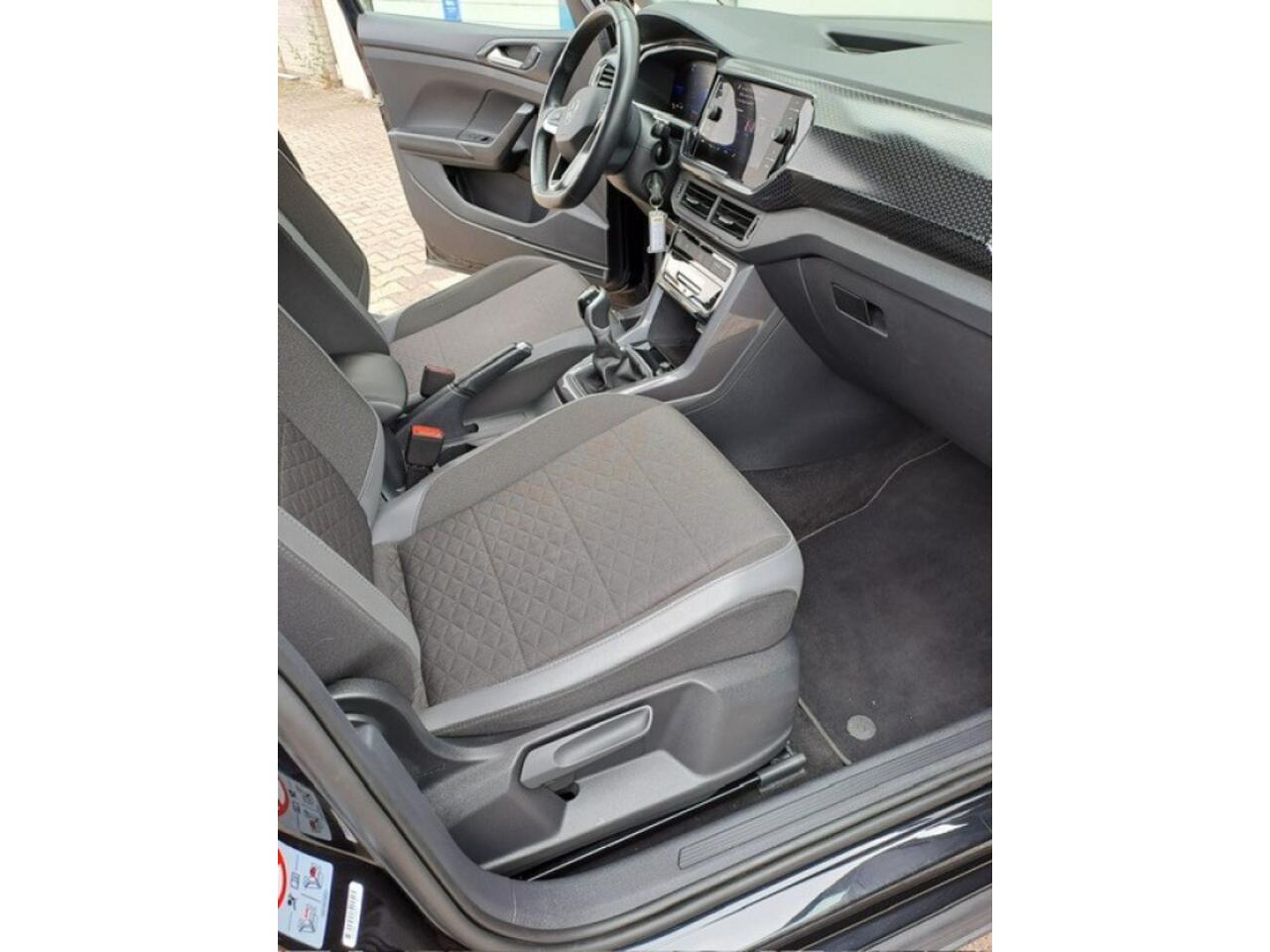 Volkswagen T-Cross 1.0 TSI STYLE Virtual Cockpit!