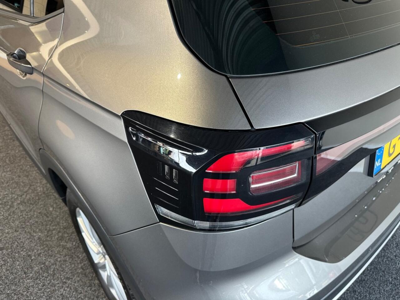 Volkswagen T-Cross 1.0 TSI LIFE AUTOMAAT CRUISE STOELV CLIMA PDC NAP!