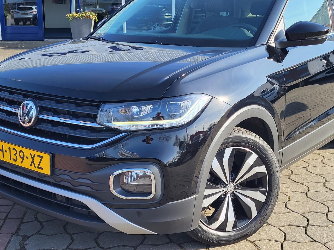 Volkswagen T-Cross 1.0 TSI 116 PK Style Virtual Dash, Trekhaak, Clima, Rijklaar met beurt & garantie!