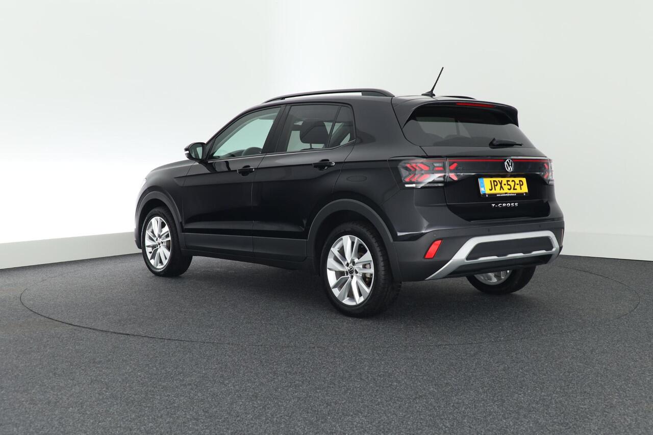Volkswagen T-Cross 1.0 TSI 116pk DSG Life Edition Stoelverwarming Camera Keyless Virtual Cockpit App-Connect