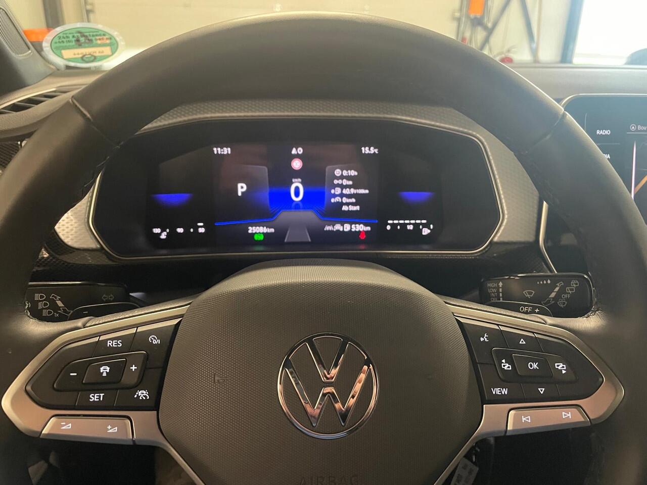 Volkswagen T-Cross 1e eigenaar 2025 16" LMV, Cruise, Stoelverwarming, Automaat Garantie !!