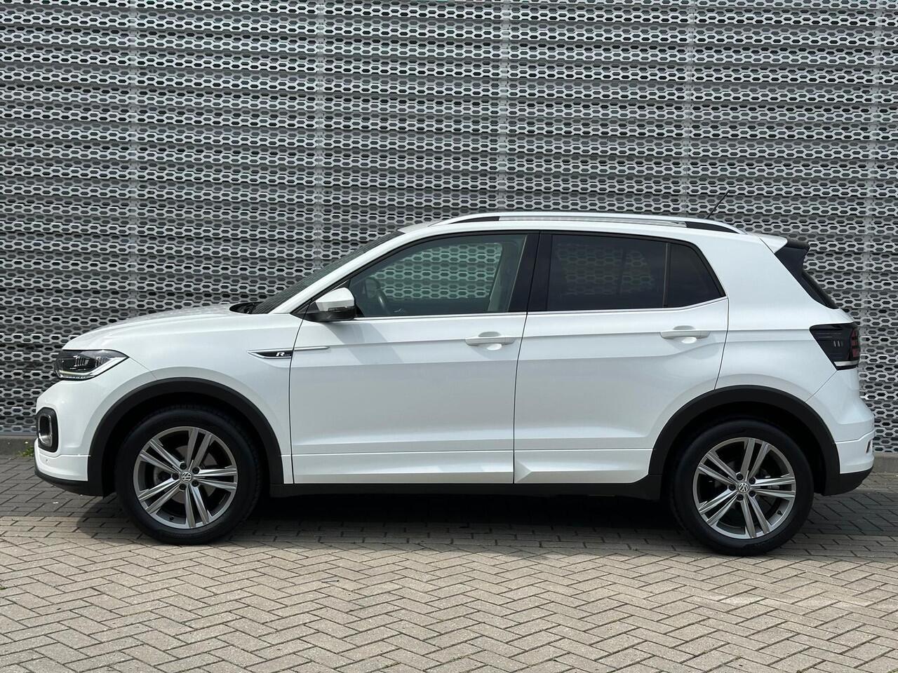 Volkswagen T-Cross 1.0 TSI R-Line DSG / R-Line Exterieur / Style Interieur / Navigatie / Parkeersensoren V+A / Stoelverwarming / Climate controle / **