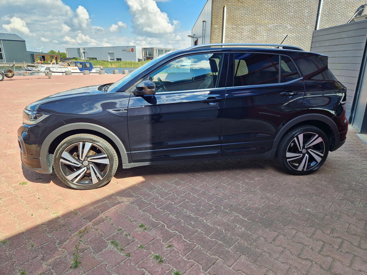 Volkswagen T-Cross 1.0 TSI Style R-line 12MND BOVAG GAR. | ECC | ACC | CARPLAY | CAMERA | PDC | VIRTUAL DISPLAY