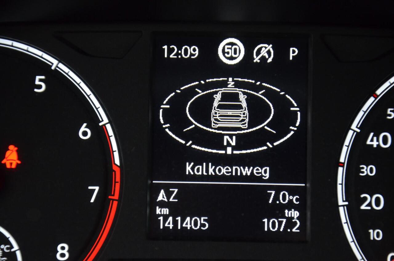 Volkswagen T-Cross 1.0 TSI Style Business R Line Automaat/Navi/Pdc/Ecc/Achteruitrijcamera/Cruise control adaptief/Privacy-Glass/17-Inch Lmv