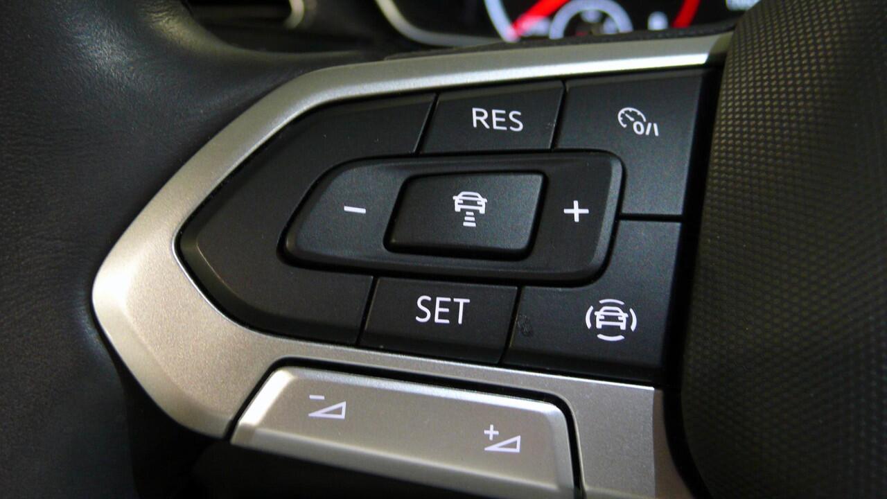 Volkswagen T-Cross 1.0 TSI Life | 1 jr BOVAG garantie