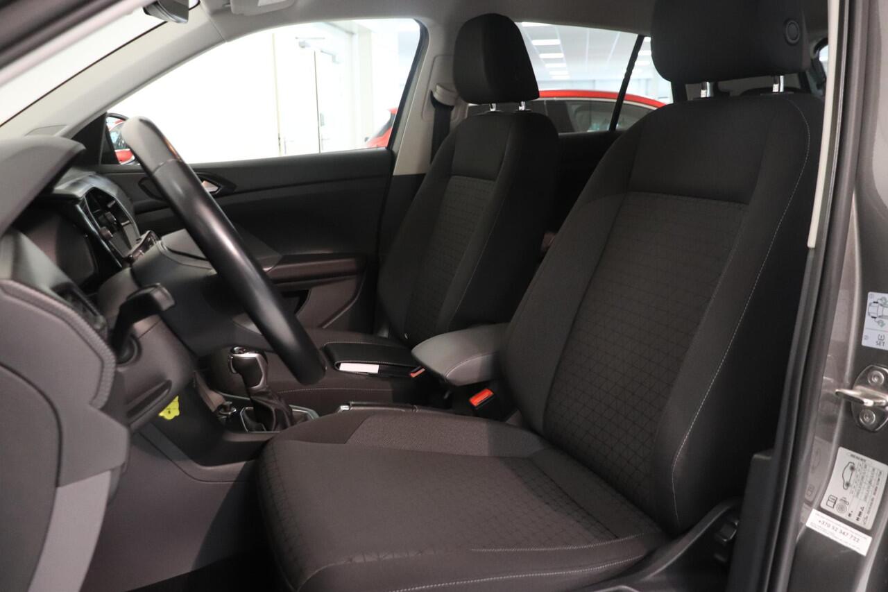 Volkswagen T-Cross 1.0 TSI Life | Camera | AppleCarplay AndroidAuto Navigatie | Stoelverwarming | DAB+ | LED koplampen | Adaptieve cruisecontrol |