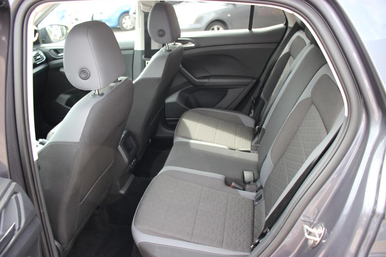 Volkswagen T-Cross 1.5 TSI Style DSG Automaat | Trekhaak | Adapt. cruise | BSM | Carplay/Android auto |