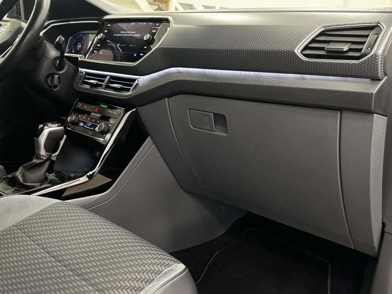 Volkswagen T-Cross 1.0 TSI 3x R-Line DSG | CARPLAY | CAMERA | 1e EIGENAAR |