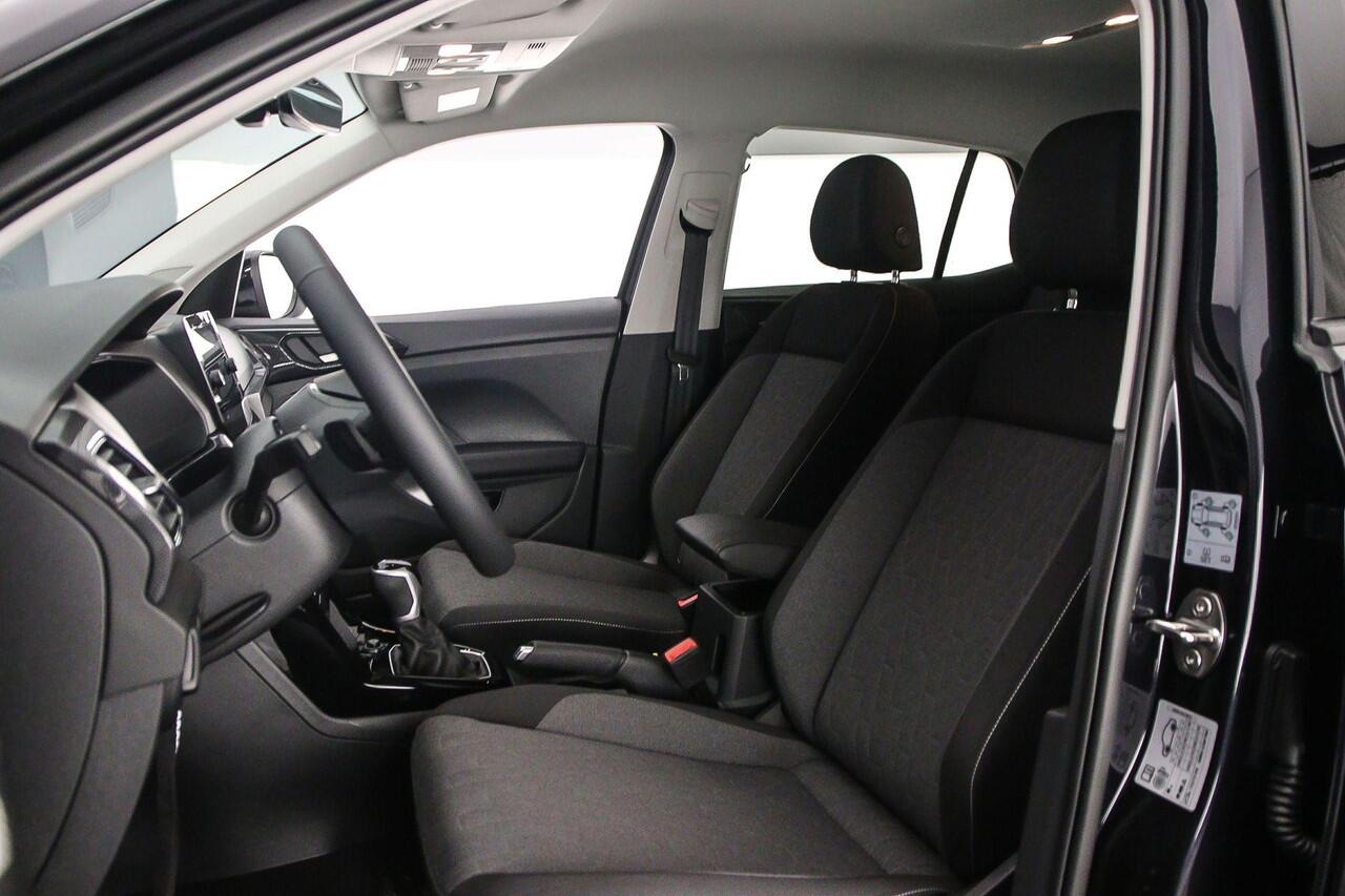 Volkswagen T-Cross Life Edition 1.0 TSI 115pk DSG Automaat Adaptive cruise control, Achteruitrijcamera, Stoelverwarming, Parkeersensoren, LED koplampen, App connect
