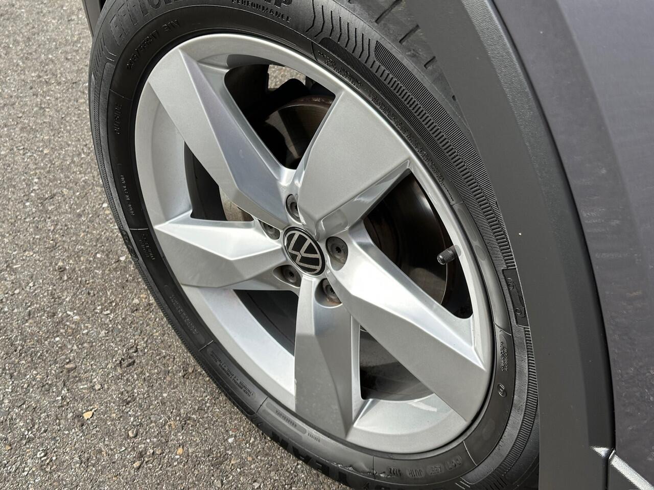 Volkswagen T-Cross 1.0 TSI 111pk DSG Style | Camera | Adapt. Cruise | Carplay | Rijklaar incl. 1 jaar Bovag garantie